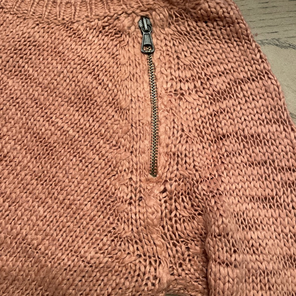 Sweater - Picture 3 of 3